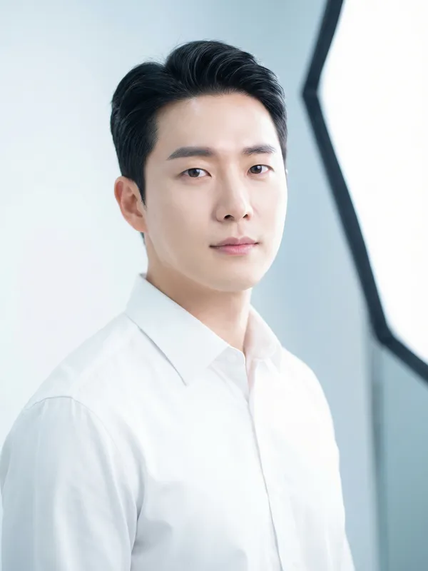 Incorrect South Korea visa photo example — wrong background and positioning